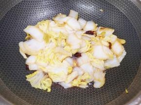 翻炒均匀即可。