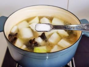 按个人口味加盐调味。