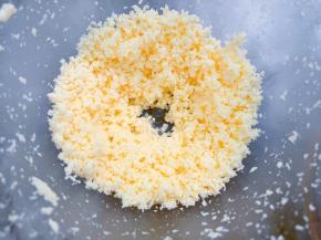 安佳马苏里拉芝士用料理机打碎