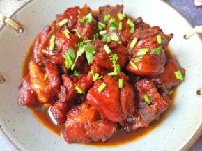 色泽特别诱人。