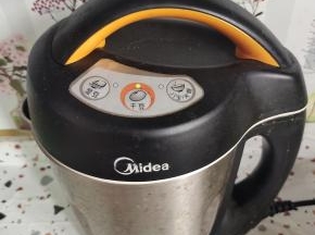 插上电源，按(干豆)模式即可！