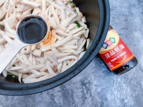 加入味达美蚝油1勺