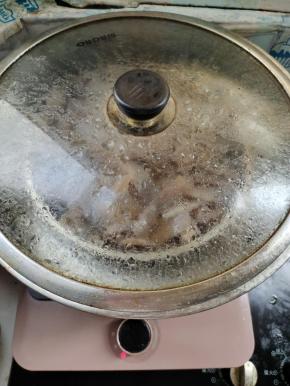 再继续上锅蒸5分钟！