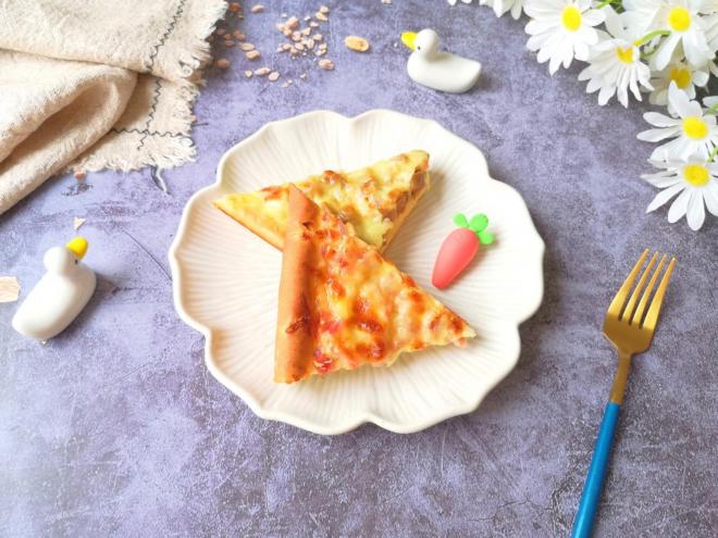 牛排培根肉双拼披萨