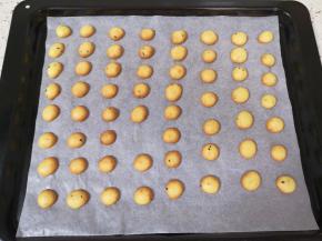 边缘变成金黄色即可出炉。