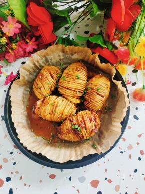 撒上适量的葱花，开吃！