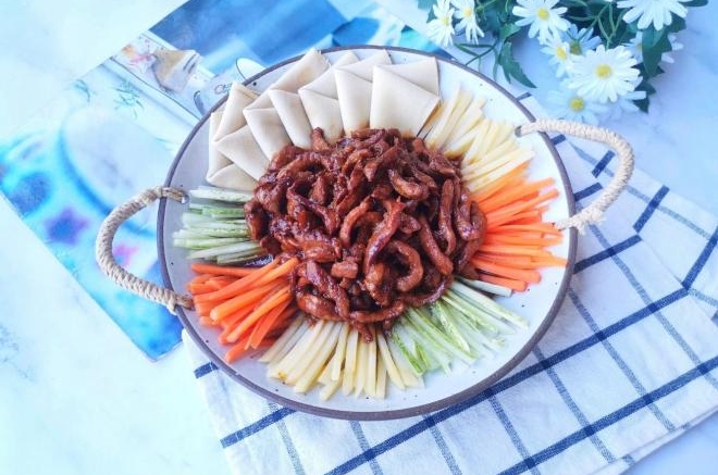 京酱肉丝