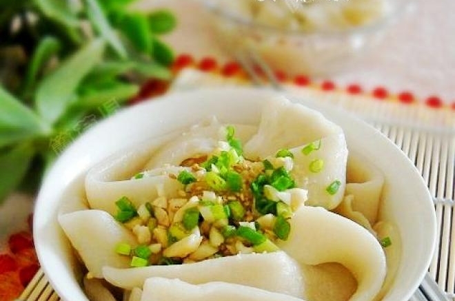 葱香芝麻油泼面