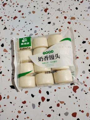 超市买的奶香小馒头，有空的话可以自己做一点小馒头！