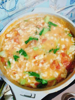 起锅前放入适量的香油即可食用！