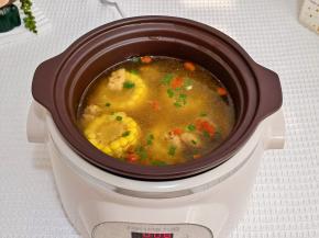 结束前20分钟加盐填写，最后撒葱花枸杞。