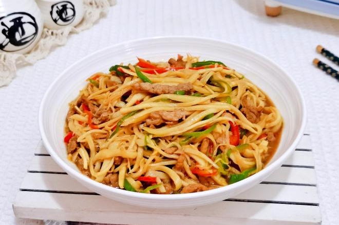 茭白双椒炒肉丝