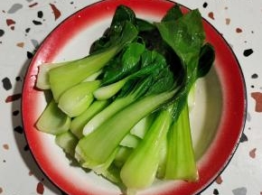 捞出控干水分备用！