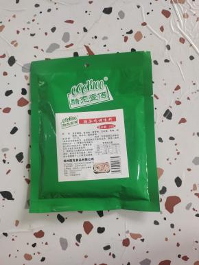 今天这道菜的秘密武器~cook100猪肚鸡调味料！有了它，厨房小白也能秒变大厨！
