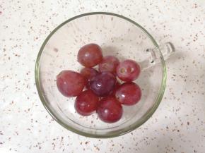 红提清洗干净。