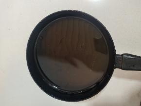 熬好的葱油晾凉！