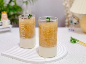 这样红糖燕耳奶冻就好啦！