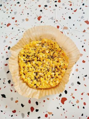 玉米烙就做好啦，无敌巨好吃！