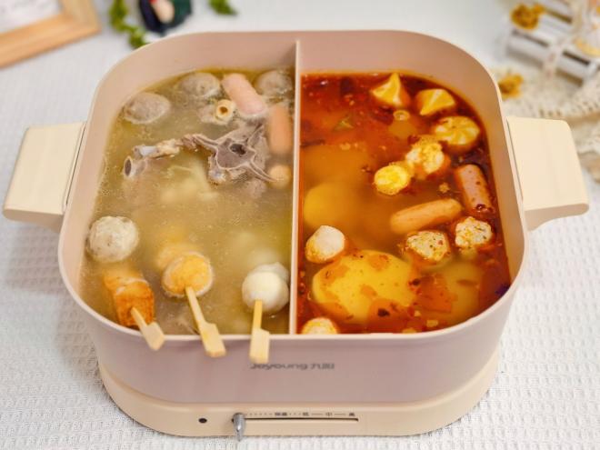 羊蝎子鸳鸯火锅