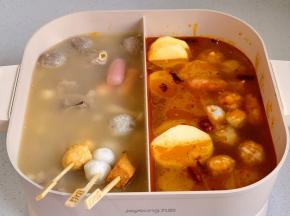 不易熟的先煮。