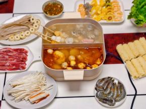 冬天的第一顿火锅。