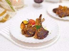 家庭版西餐厅。