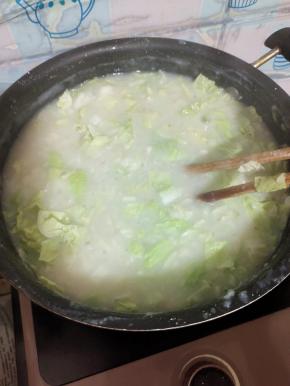 继续边搅拌边煮2分钟！