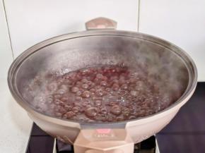 大火煮至浓稠。