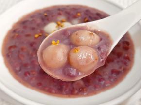 红豆绵密甜糯。