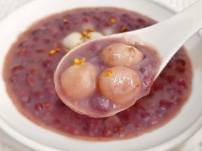 红豆绵密甜糯。