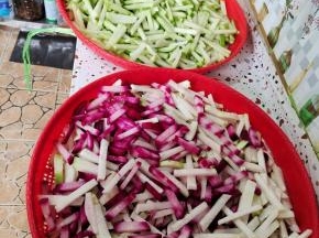 平铺在筛网上！
