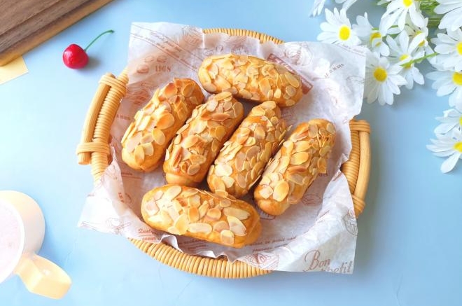 花生酱桃仁面包