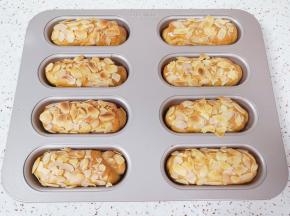 花生酱桃仁面包出炉。