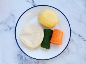 准备好所有食材。