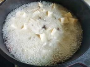 小火炖煮20分钟，