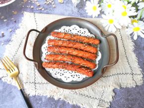 宝贝说比学校门口的烤肠好吃多了。