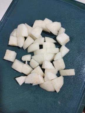 去核，切成小块！