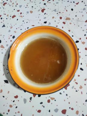 看看控了这么多的油，要不然全都吃到肚子里，太油腻了！也不健康！