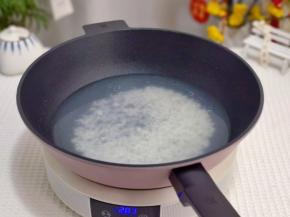 酒酿+冰糖+水。