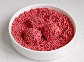 虾球裹满脆花粒。