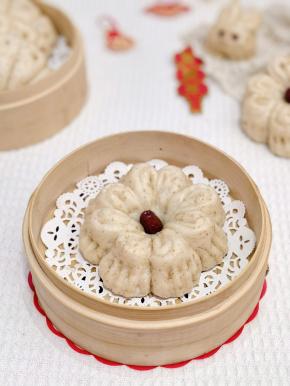 春节必做的枣花馒头。