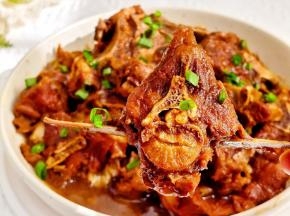 连骨头都入味。