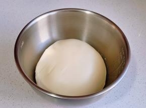 取出揉圆进行发酵。