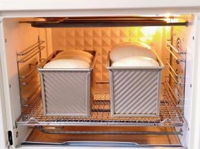 入预热好的烤箱。