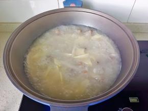 炖到汤汁浓郁
