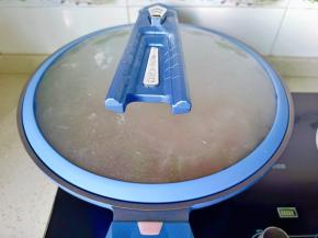 盖上盖子煮两分钟即可！