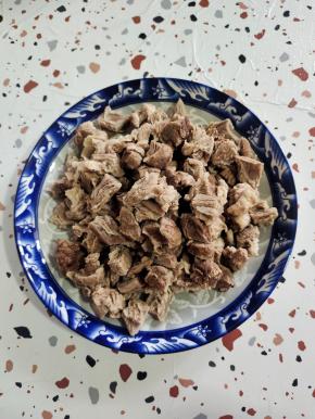 捞出清洗干净，控干水分备用！