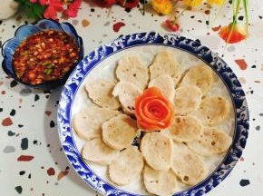 蘸上料汁儿即可食用！