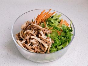 肚丝+配菜混合。