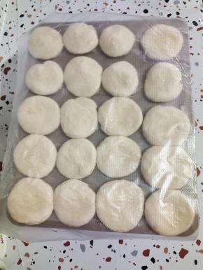 盖上保鲜膜，醒面半个小时！